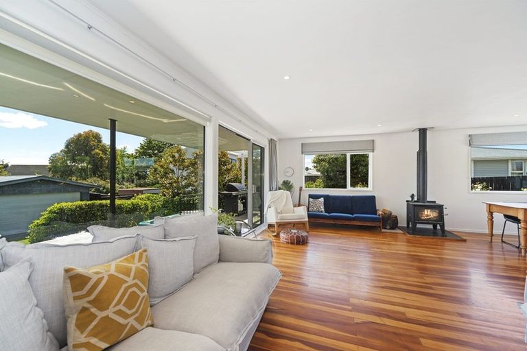 Photo of property in 29 Kotare Street, Hilltop, Taupo, 3330