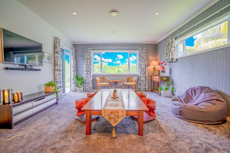 Photo of property in 24 Charteris Rise, Riverdale, Gisborne, 4010