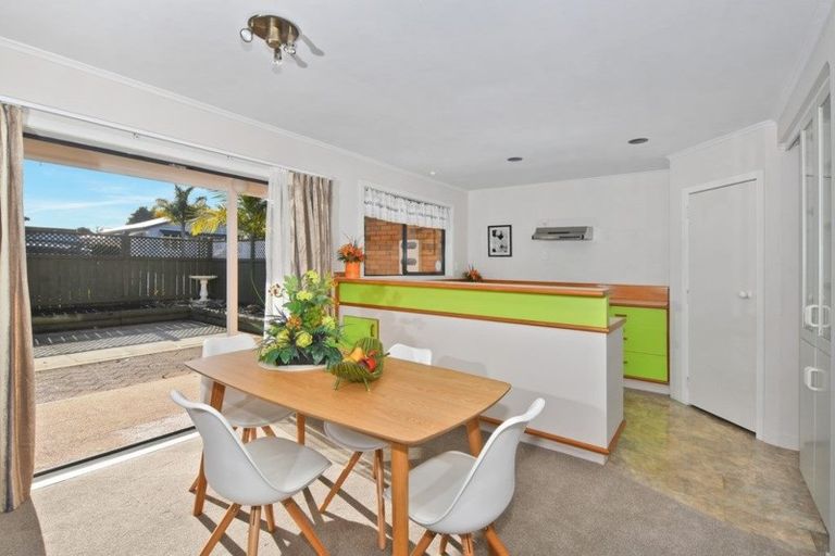 Photo of property in 102 Hatea Drive, Regent, Whangarei, 0112