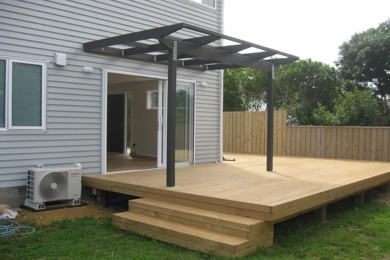 Photo of property in 17 Mascot Street, Tawa, Wellington, 5028