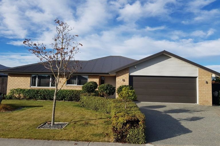 Photo of property in 15 Beech Drive, Rangiora, 7400