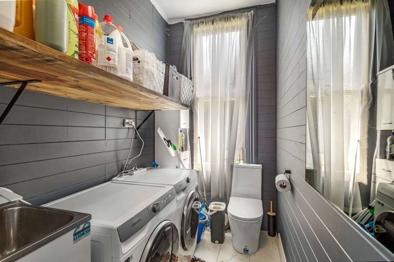 Photo of property in 50 Kimber Street, Halcombe, Feilding, 4779