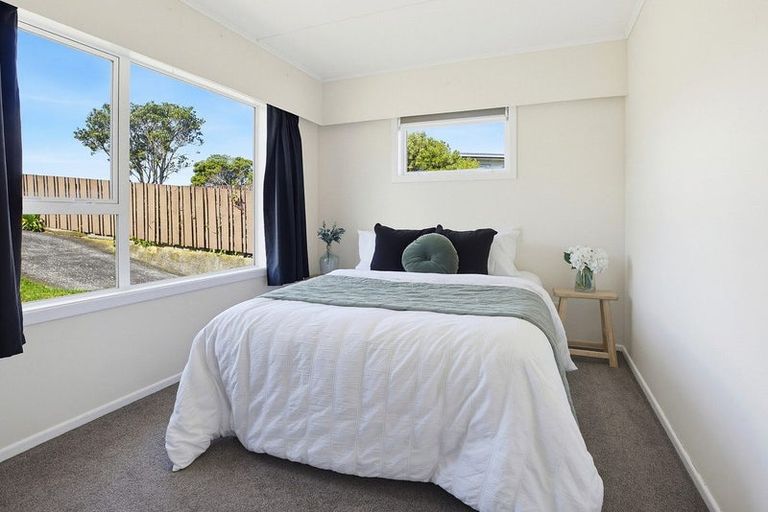 Photo of property in 146 Conclusion Street, Ascot Park, Porirua, 5024
