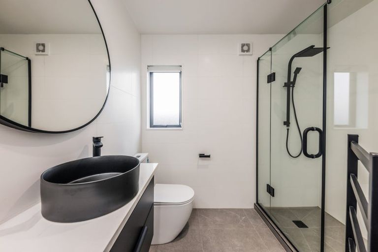 Photo of property in 1/7 Caspar Road, Papatoetoe, Auckland, 2025