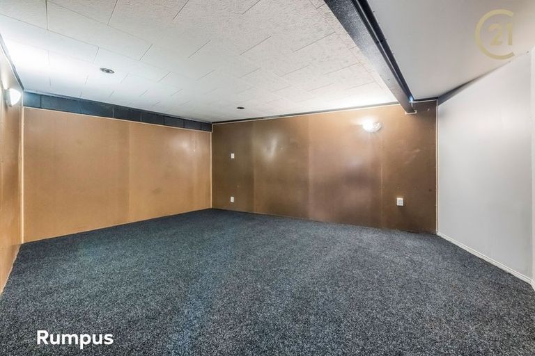 Photo of property in 3 Halberg Street, Papakura, 2110