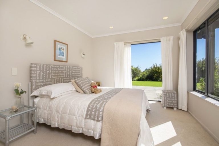 Photo of property in 80 Clifton Road, Whitford, Howick, 2571