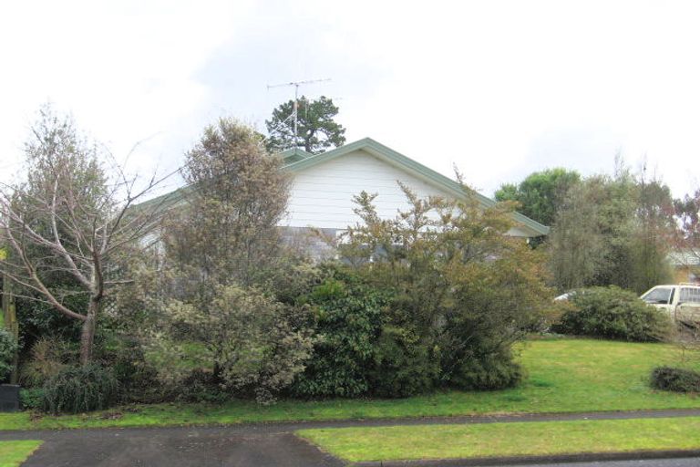 Photo of property in 64 Sunnyhills Avenue, Glenview, Hamilton, 3206