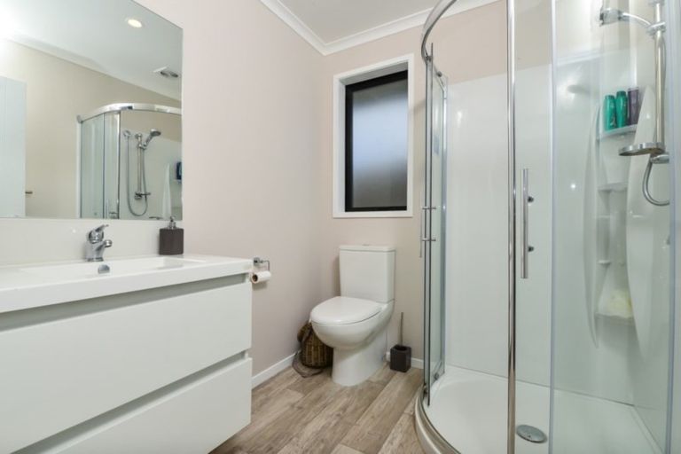 Photo of property in 4/144 Forest Lake Road, Forest Lake, Hamilton, 3200