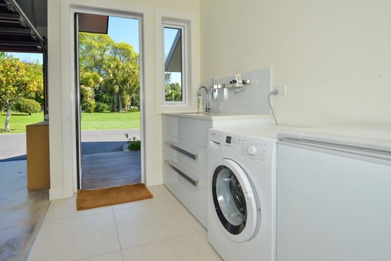 Photo of property in 33 Marian Drive, Inner Kaiti, Gisborne, 4010