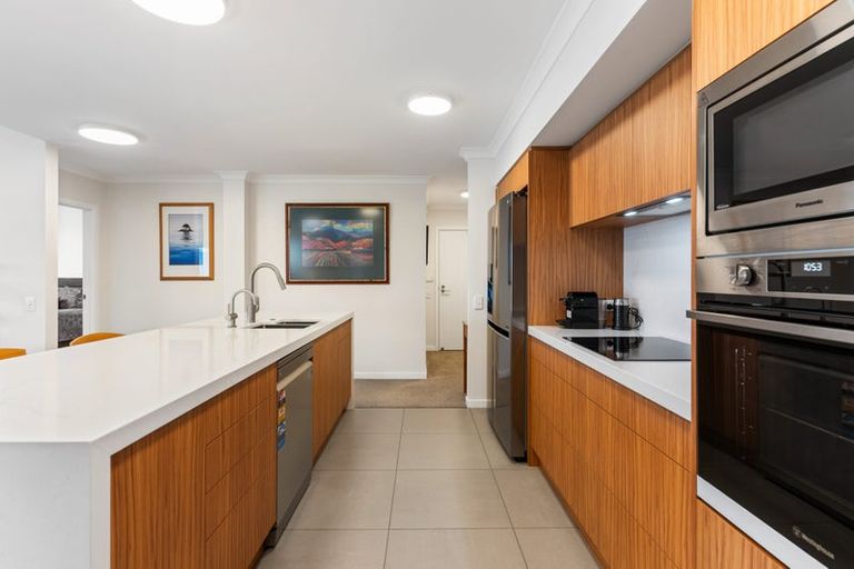 Photo of property in 77 Parkside Drive, Orewa, 0931