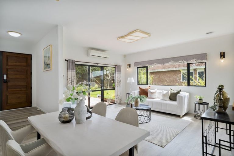 Photo of property in 257 Glengarry Road, Glen Eden, Auckland, 0602