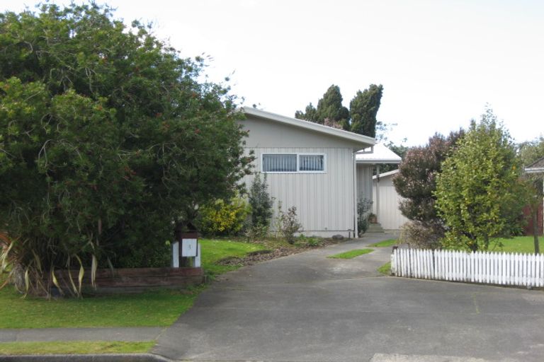 Photo of property in 3 Meads Place, Bulls, 4818