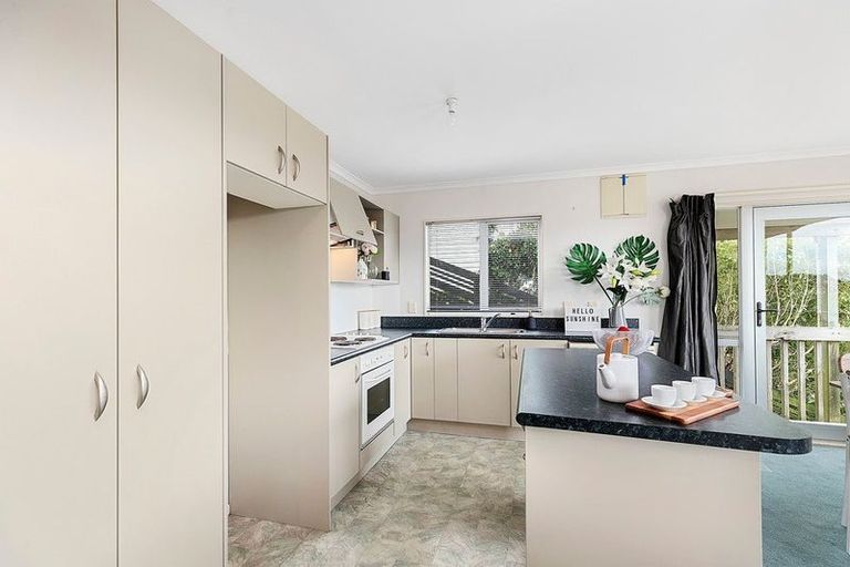 Photo of property in 97a Allington Road, Karori, Wellington, 6012