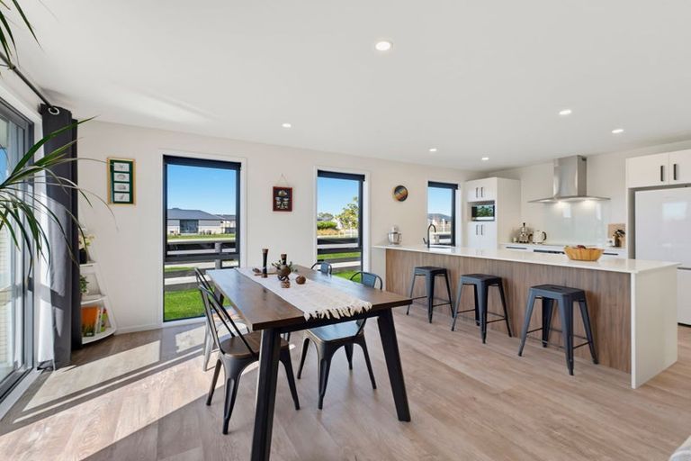 Photo of property in 2 Chambers Avenue, Woodend, 7610