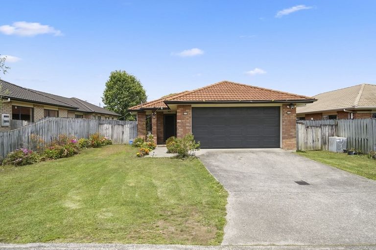 Photo of property in 8 Maadi Place, Papakura, 2110