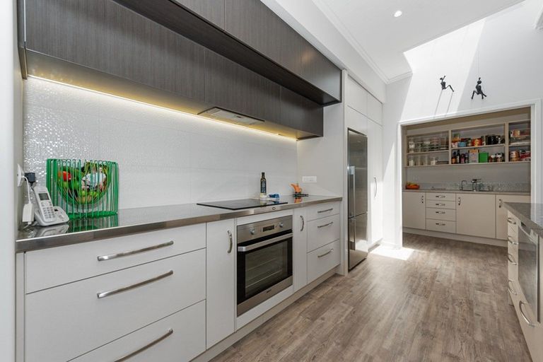 Photo of property in 6 Caversham Drive, Rototuna, Hamilton, 3210