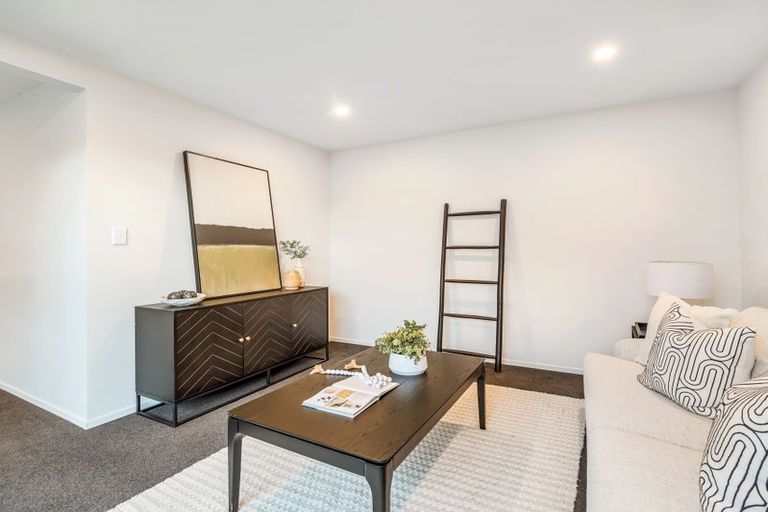 Photo of property in 160 Faringdon Boulevard, Rolleston, 7615