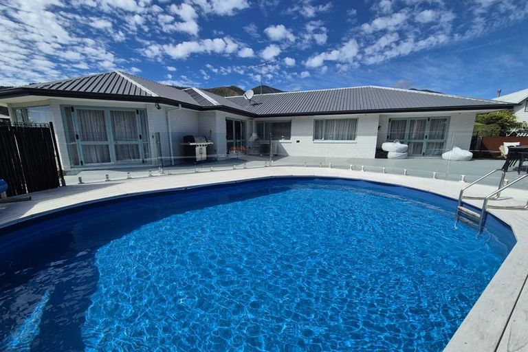 Photo of property in 4 Mara Place, Waikawa, Picton, 7220