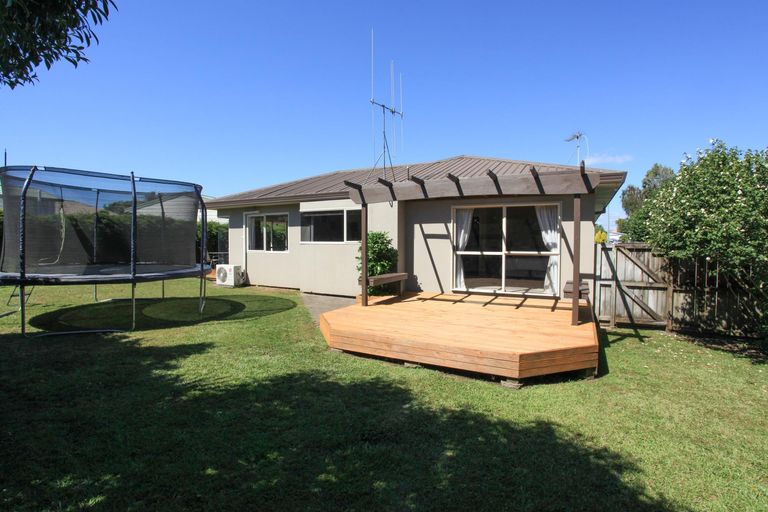 Photo of property in 27 Ronald Court, Pukete, Hamilton, 3200