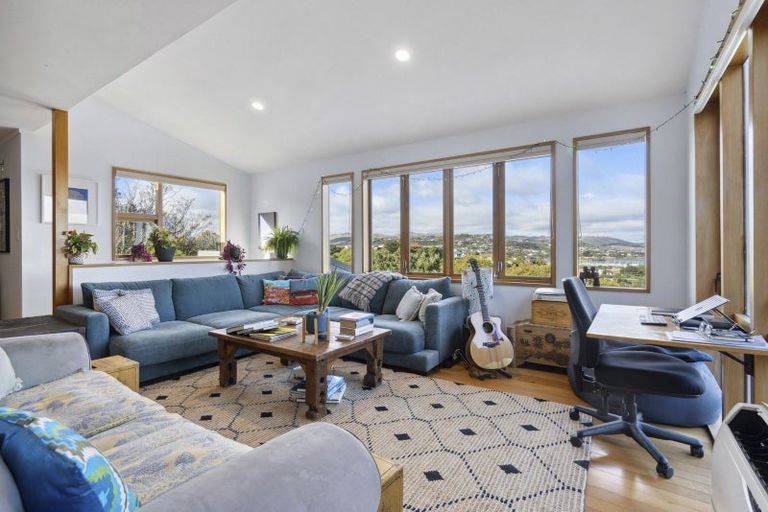 Photo of property in 29a Acheron Road, Paremata, Porirua, 5026