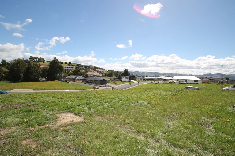 Photo of property in 53 Heathfield Drive, Mosgiel, 9024
