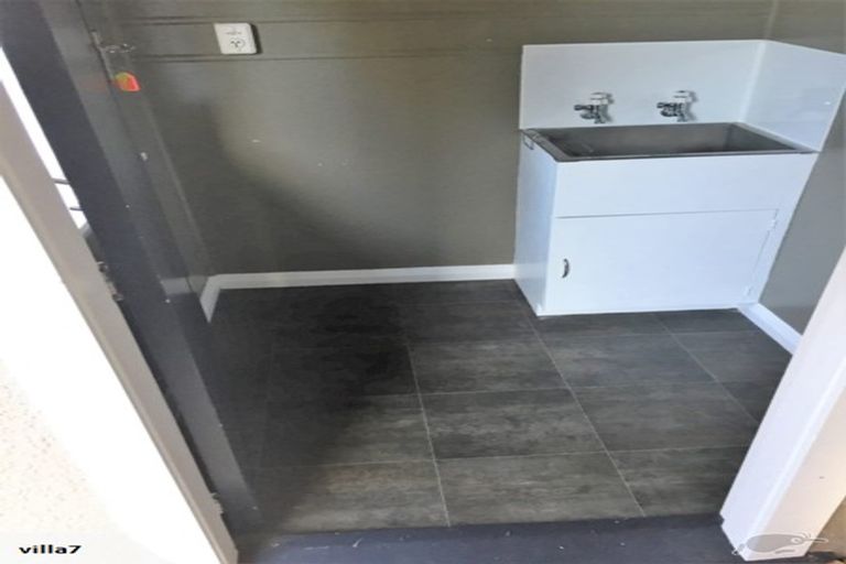 Photo of property in 110c Church Street, West End, Palmerston North, 4412