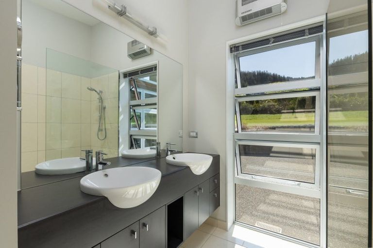 Photo of property in 349 Anakiwa Road, Anakiwa, Picton, 7281