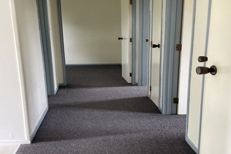 Photo of property in 30 Kowhai Street, Tokomaru, Palmerston North, 4474