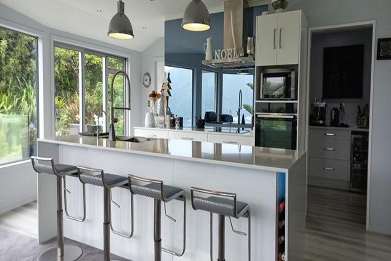 Photo of property in 7 Finlay Grove, Waikawa, Picton, 7220