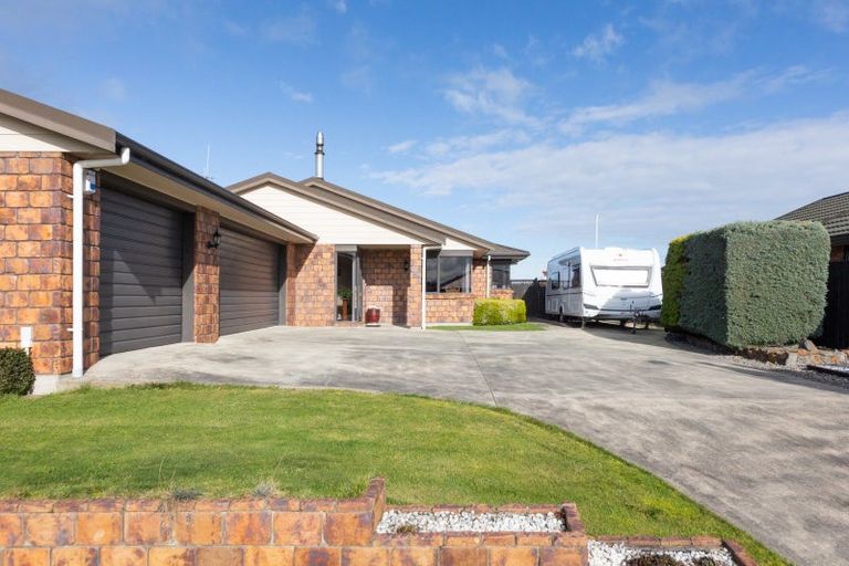 Photo of property in 54 Peter Hall Drive, Kelvin Grove, Palmerston North, 4414