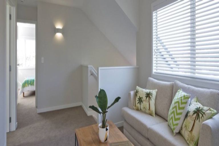 Photo of property in 63 Makete Crescent, Hobsonville, Auckland, 0618