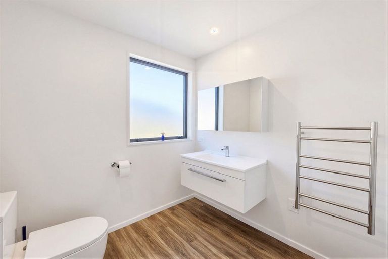 Photo of property in 11 Stead Lane, Heathcote Valley, Christchurch, 8022