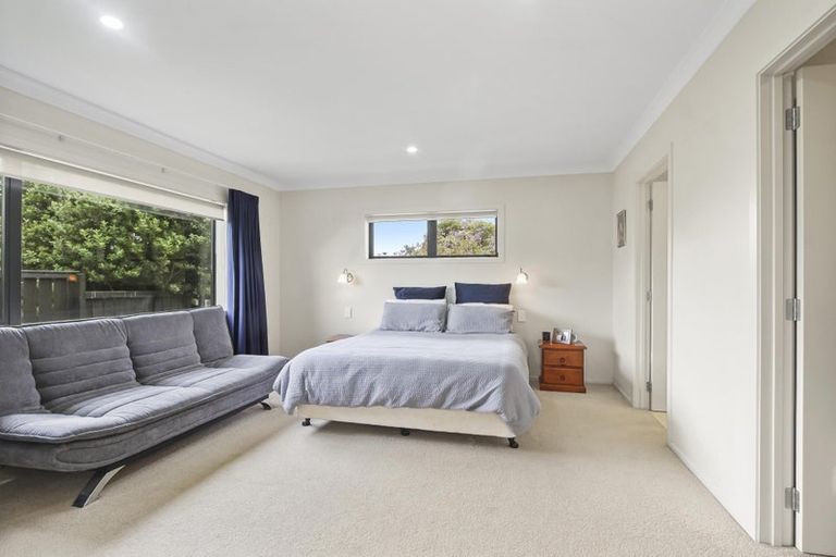 Photo of property in 7 Vela Place, Clarks Beach, 2122