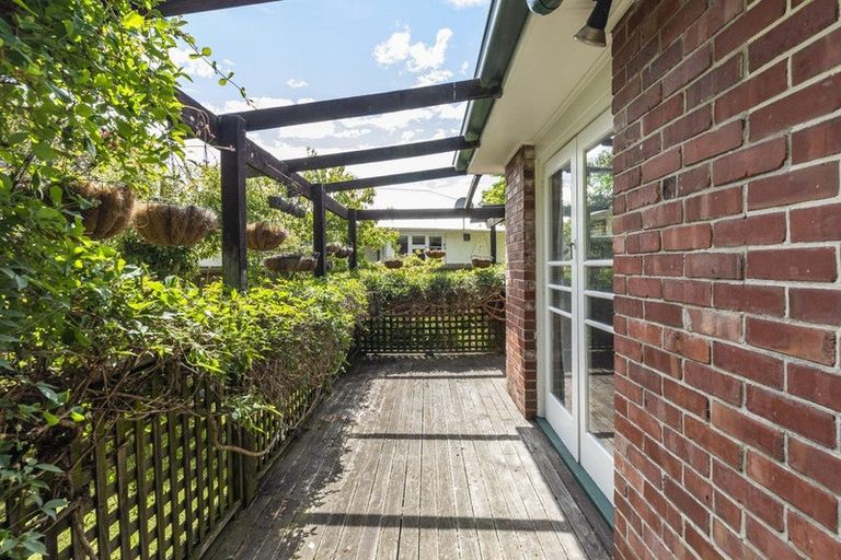 Photo of property in 9 Ardmore Place, Bishopdale, Christchurch, 8053