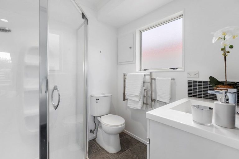 Photo of property in 31 Dalton Drive, Papamoa Beach, Papamoa, 3118