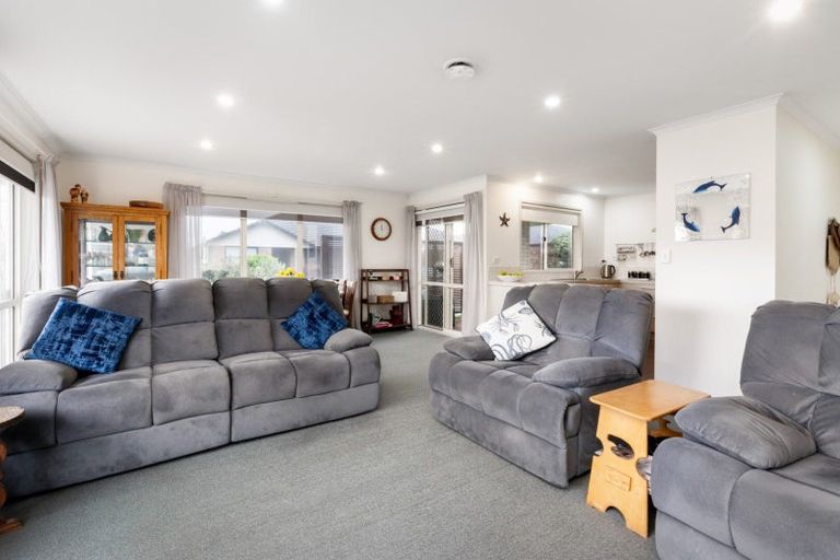 Photo of property in 65a Malta Crescent, Katikati, 3129