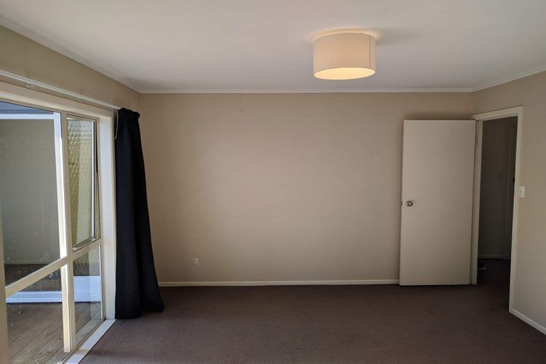 Photo of property in 39 Tennis Court Road, Raumati South, Paraparaumu, 5032