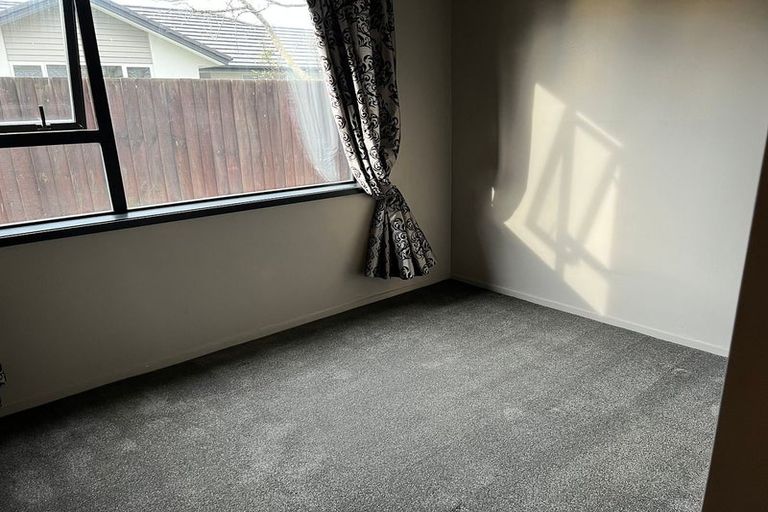 Photo of property in 47b Solomon Avenue, Redwood, Christchurch, 8051