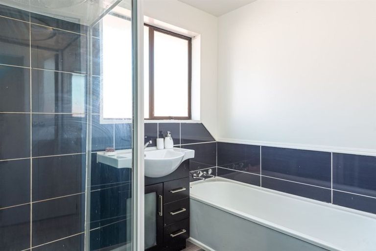 Photo of property in 2/29 Palmers Road, New Brighton, Christchurch, 8083