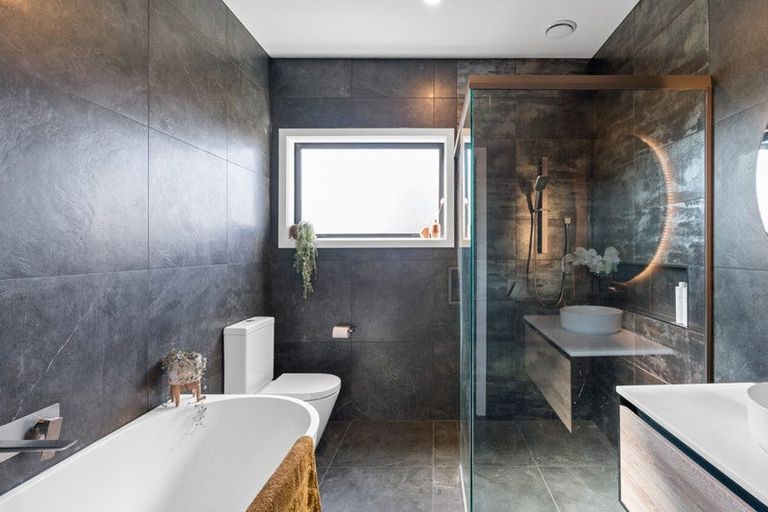 Photo of property in 75a Kitchener Street, Gore, 9710