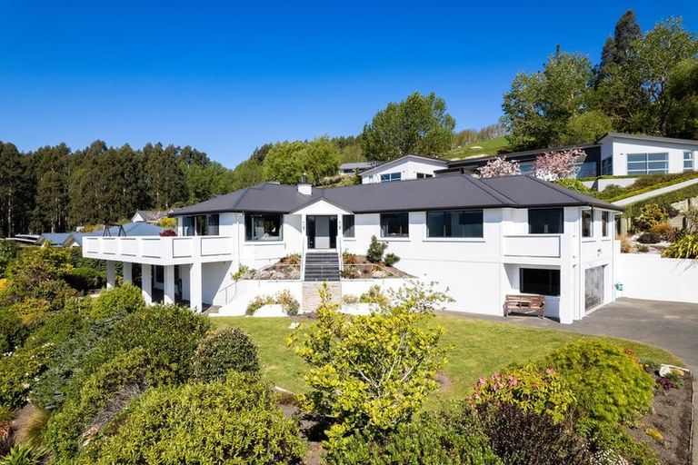 Photo of property in 214 Gladstone Road North, Mosgiel, 9024