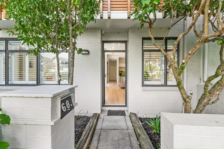 Photo of property in 68 Buckley Avenue, Hobsonville, Auckland, 0616