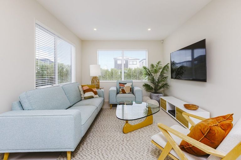 Photo of property in 36 Exmoor Road, Karaka, Papakura, 2113