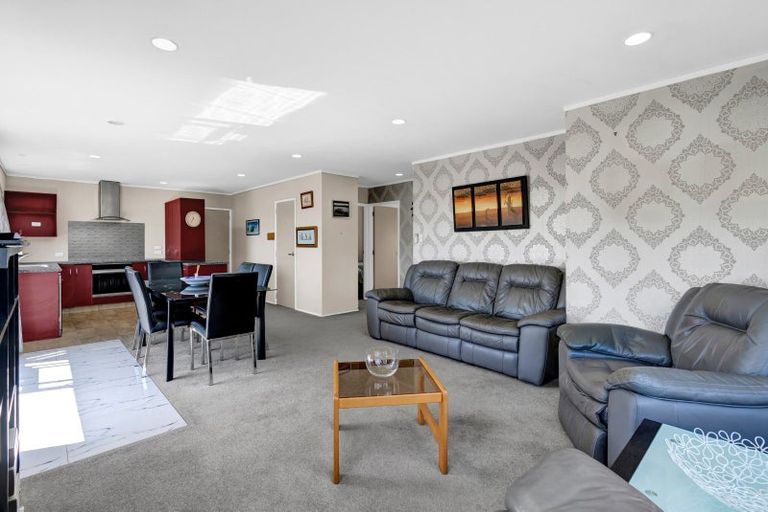 Photo of property in 45a Blake Street, Waitara, 4320