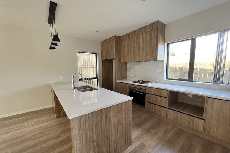 Photo of property in 60a Kautami Avenue, Papatoetoe, Auckland, 2025