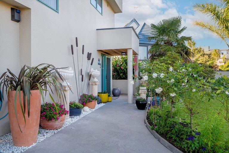 Photo of property in 2 Rurima Rise, Coastlands, Whakatane, 3120