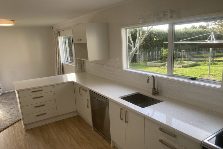 Photo of property in 3 Coulston Road, Ramarama, Pukekohe, 2677