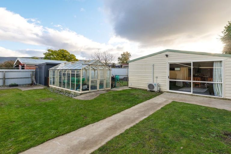 Photo of property in 30 Innes Street, Waimate, 7924