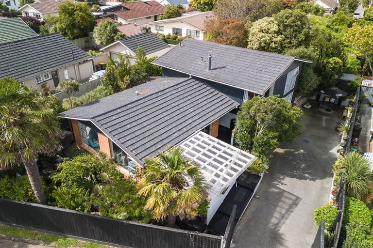 Photo of property in 6 Chilton Drive, Mairehau, Christchurch, 8052