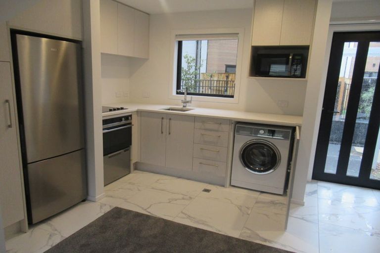 Photo of property in 3/4 Collingwood Street, Waterloo, Lower Hutt, 5011